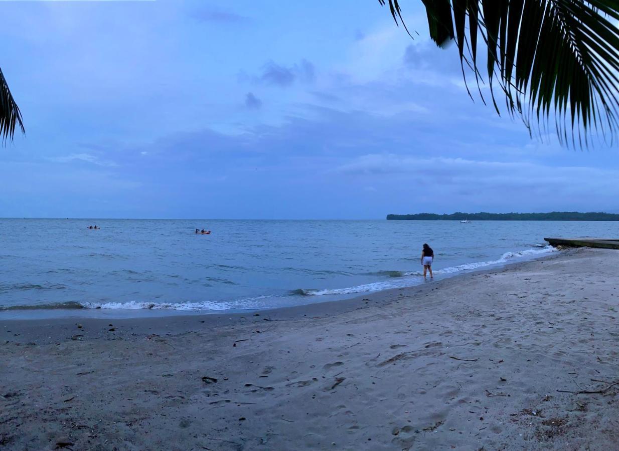 Villa Caribe Lívingston Екстериор снимка