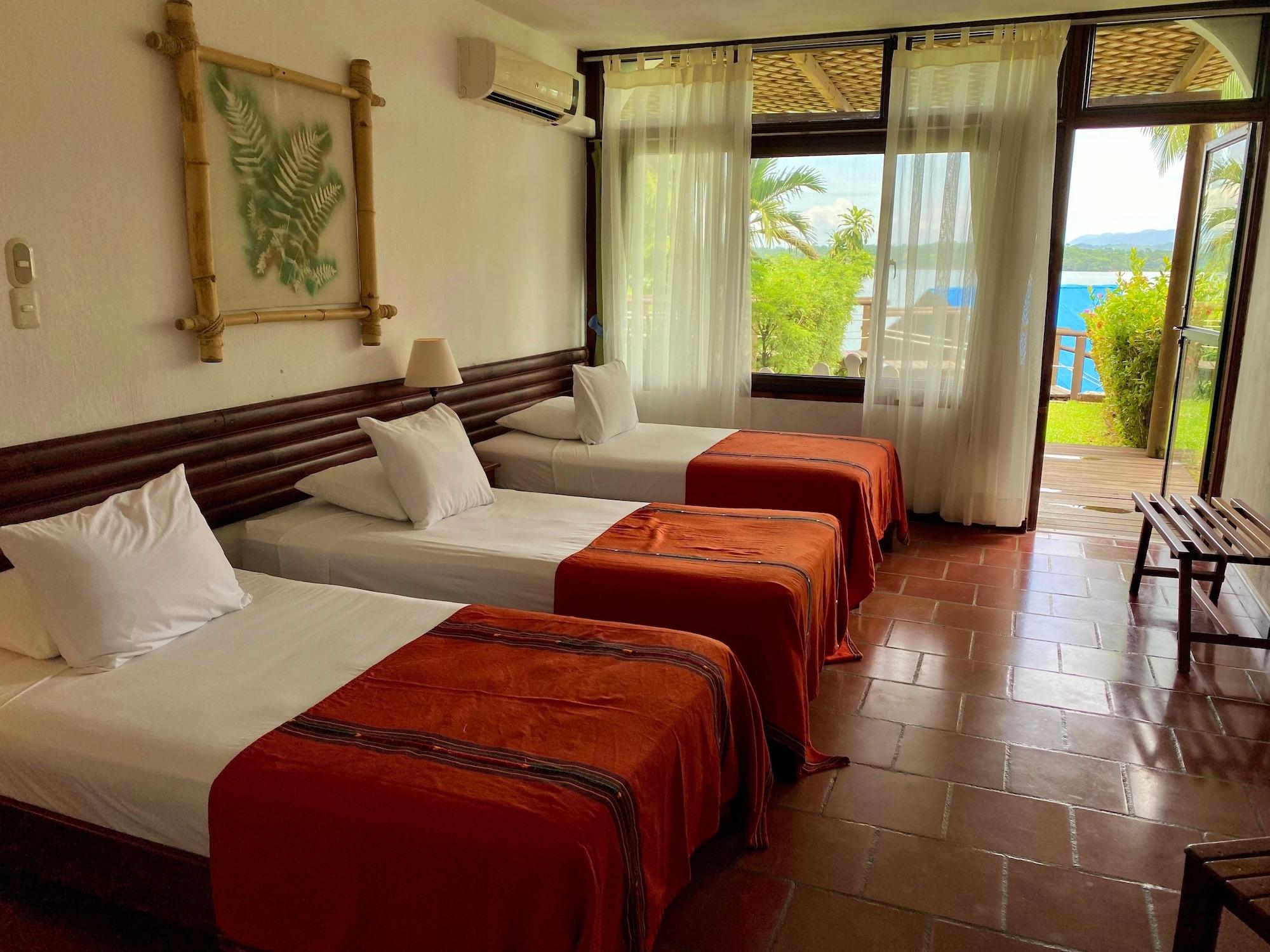 Villa Caribe Lívingston Екстериор снимка