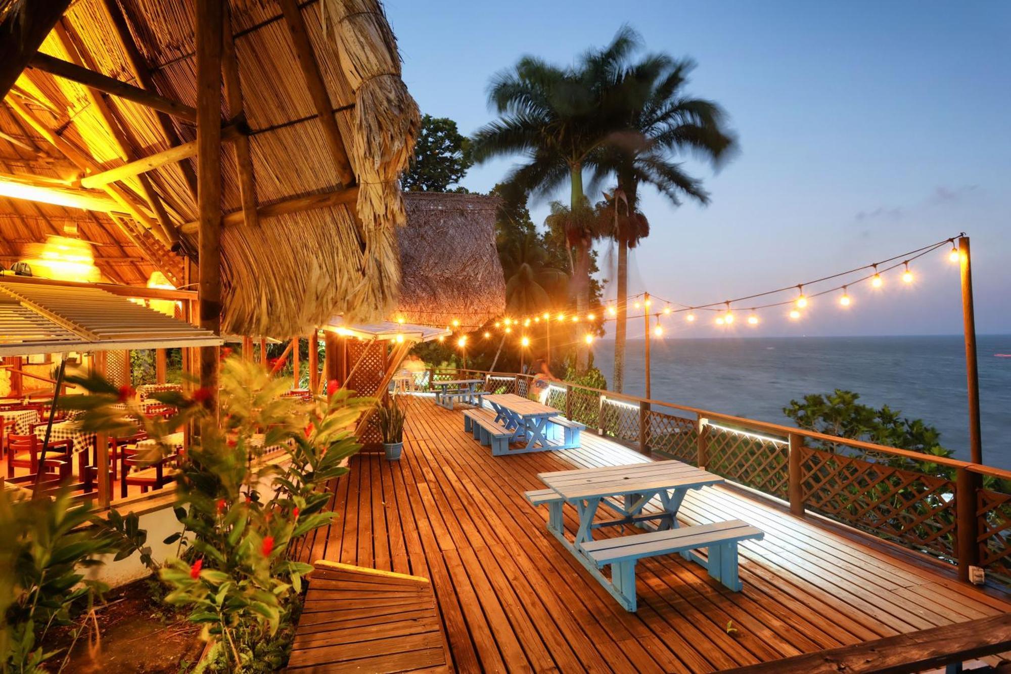 Villa Caribe Lívingston Екстериор снимка