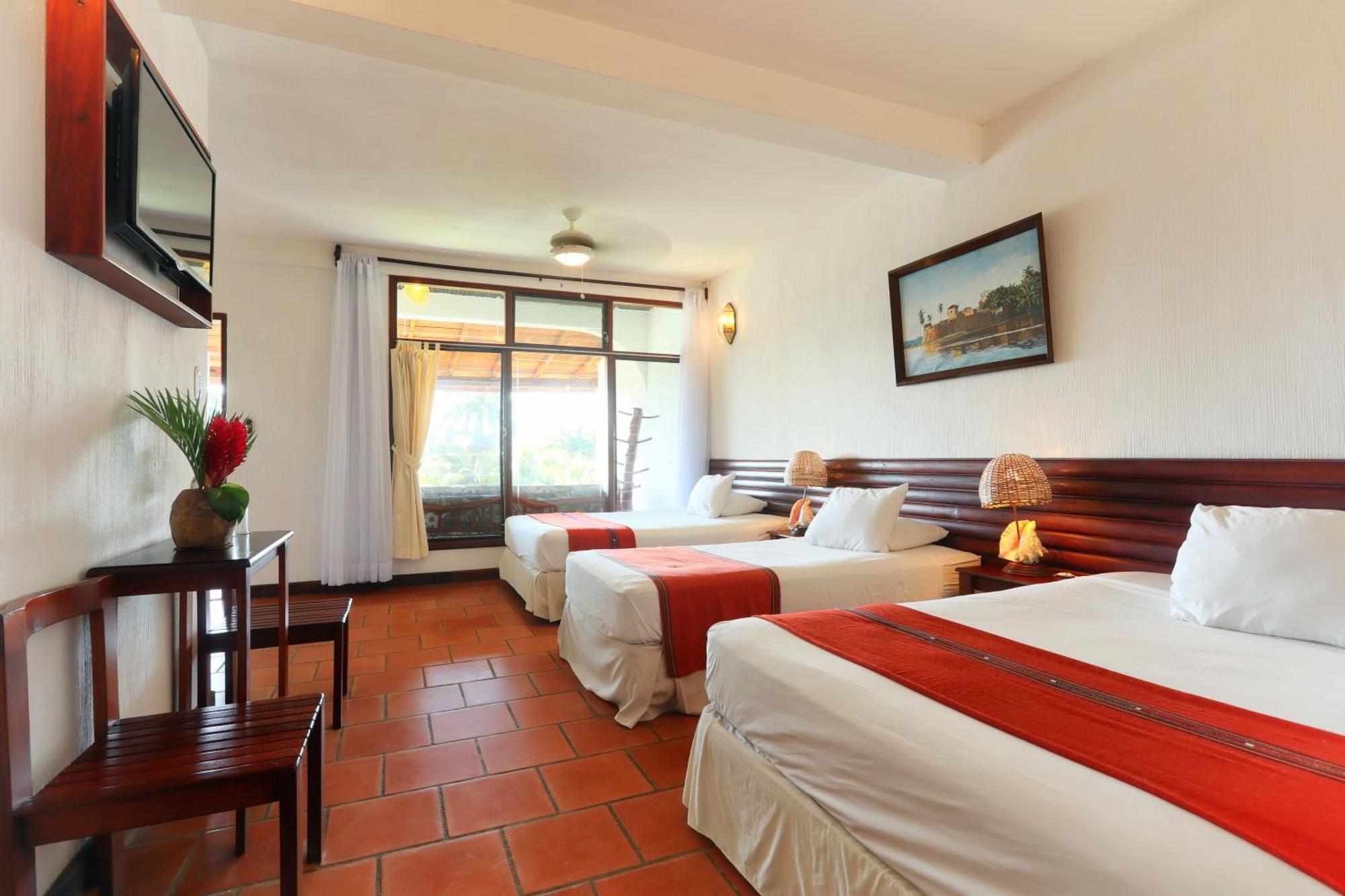 Villa Caribe Lívingston Екстериор снимка