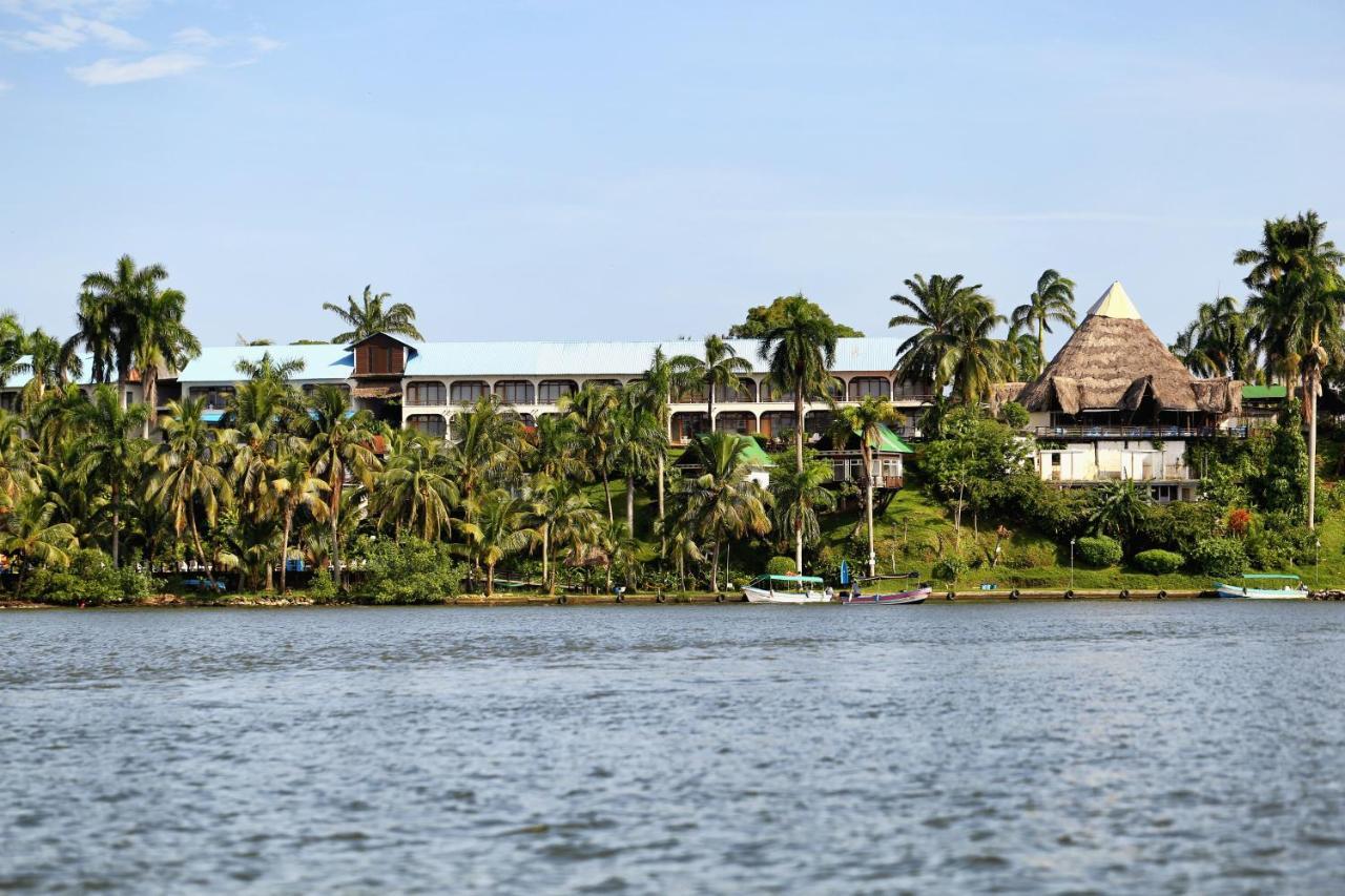 Villa Caribe Lívingston Екстериор снимка